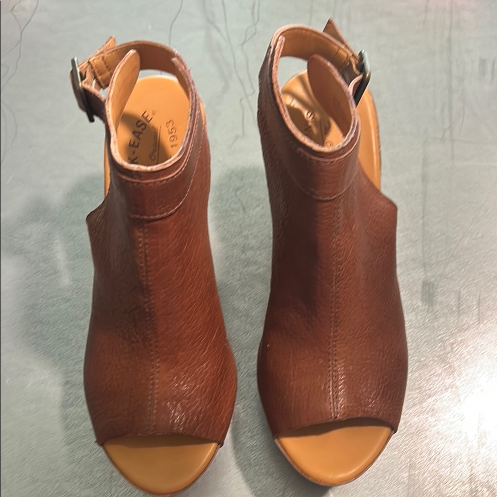 Classic Brown Peep-Toe Women's Dress Sandals